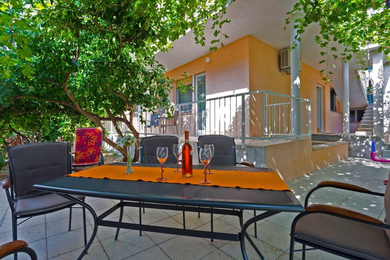 Ani In Trogir * Mittel-Dalmatien Hotel Seget Donji Exterior photo